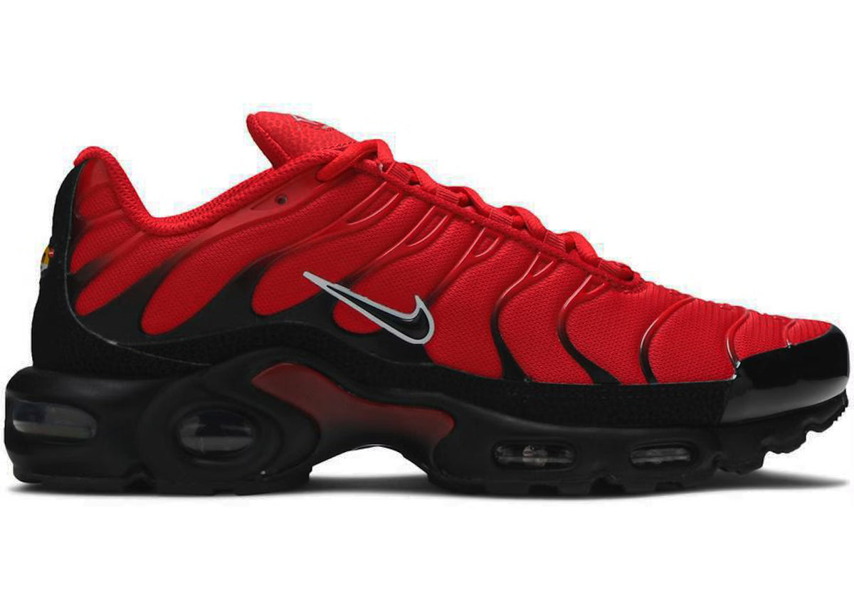 NIke TN  University Red