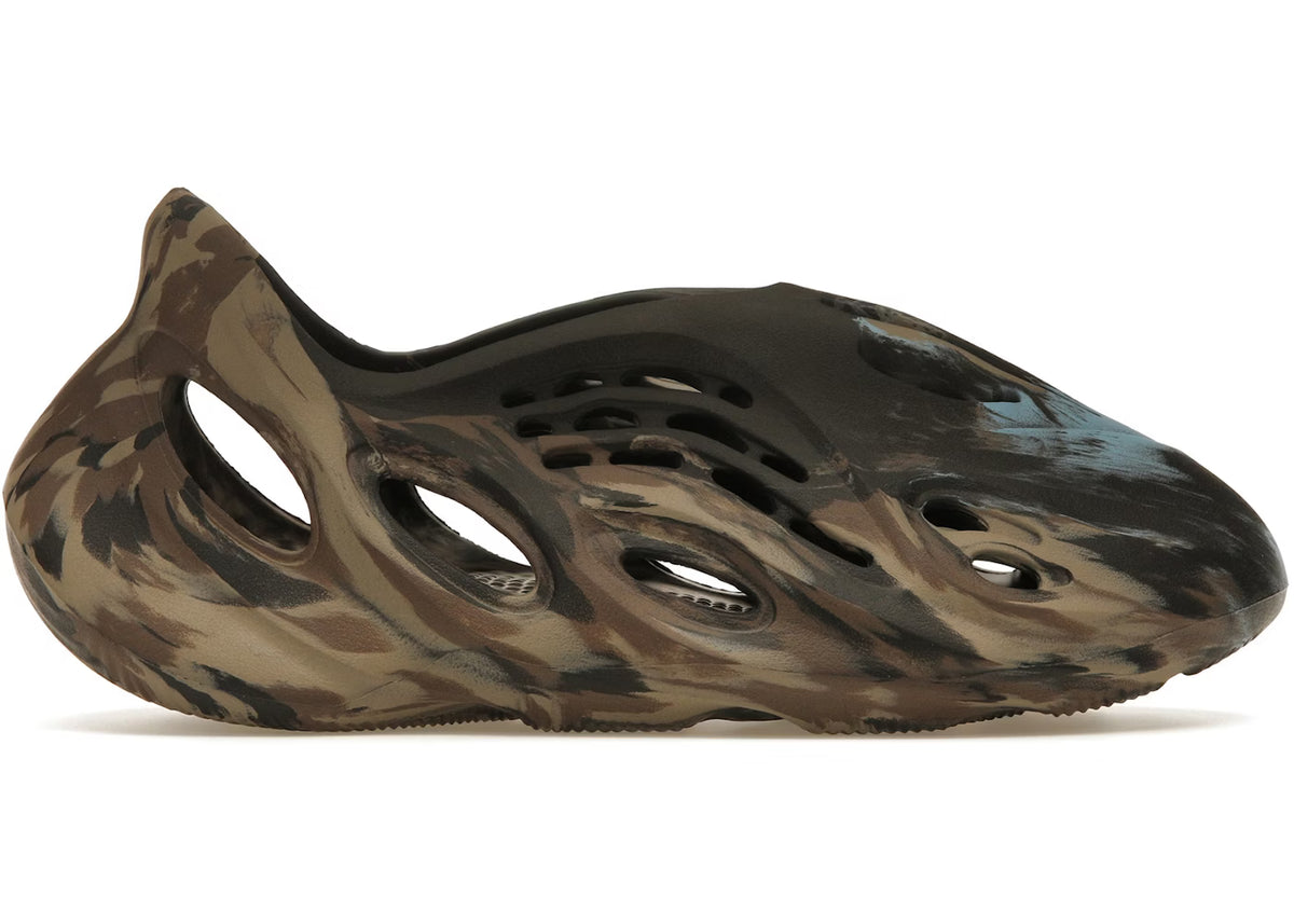 Yeezy Foam Cinder